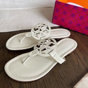 Brand new Tory Burch Miller Patent Leather New Ivory Sandals Size 7